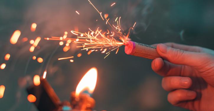 Sarau sem soído? O dilema dos fogos de artifício em condomínios