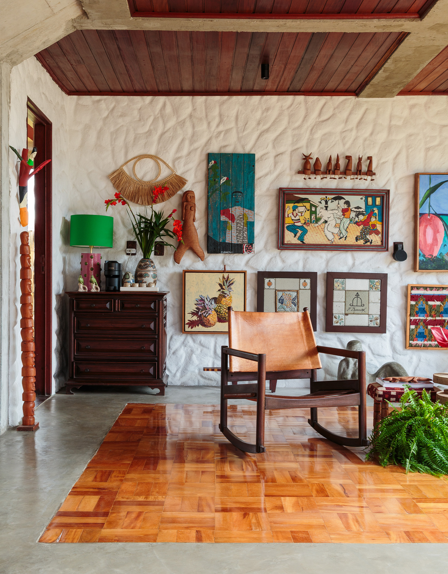 Regionalismo e arte popular em uma mansão no Recife