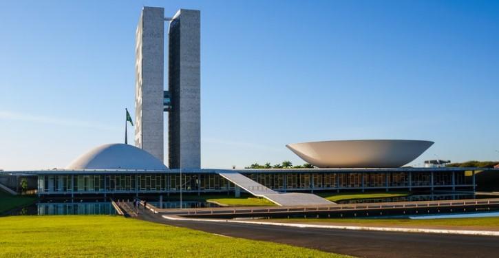 CCJC aprova redação final de projeto que amplia prazo de responsabilidade por Vícios Construtivos