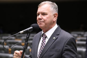 PL que retarda ação de órgãos ambientais por dois anos tem urgência aprovada
