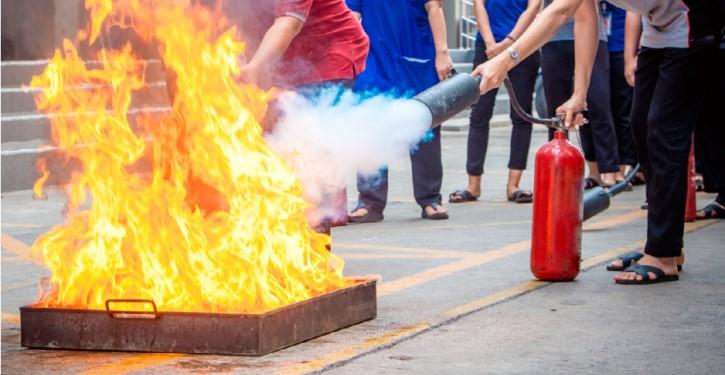 por que equipamentos de incêndio não salvam vidas sem pessoas preparadas